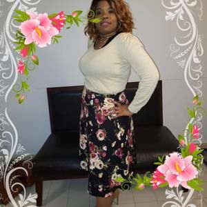 Meet your Posher, Monique